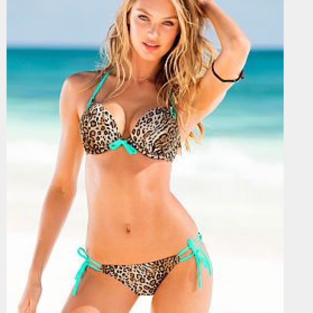 Victoria’s Secret Bikini Top